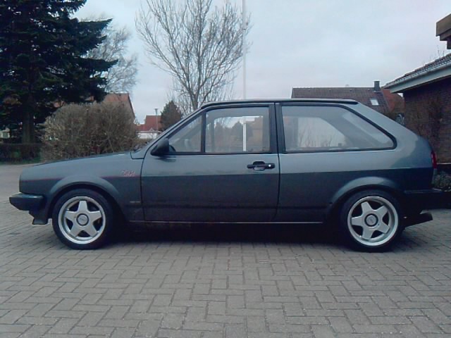 VW Polo 86C