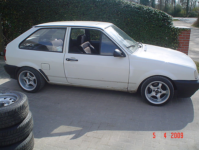 VW Polo 2F