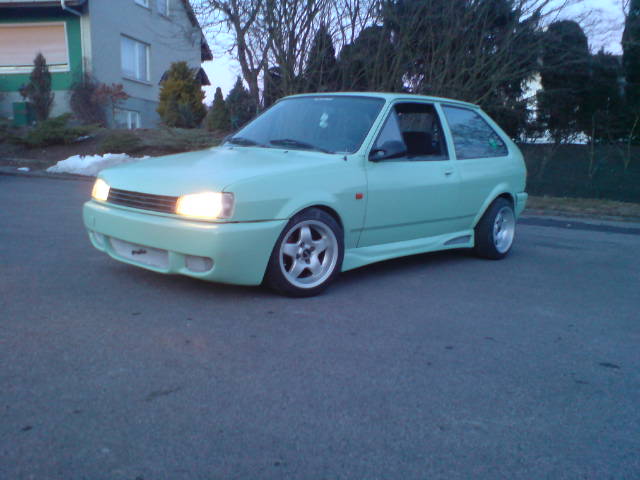 VW Polo 2F