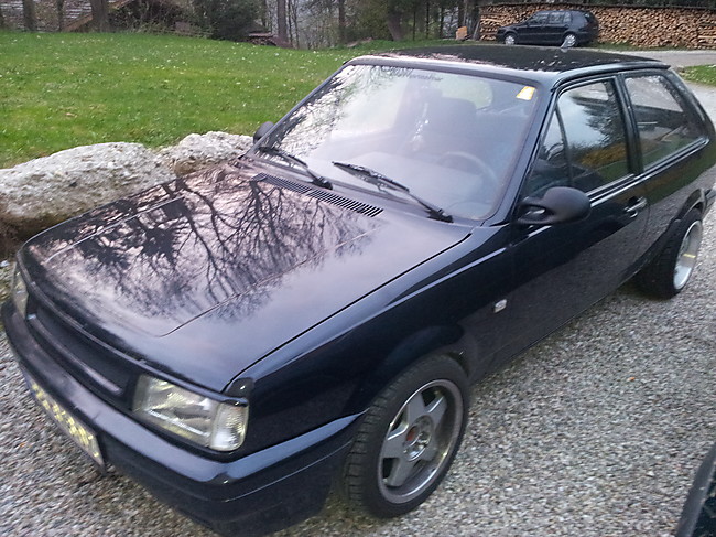 VW Polo 2F
