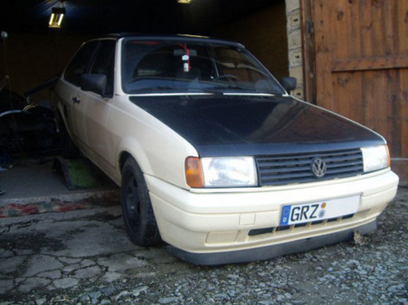 VW Polo 2F