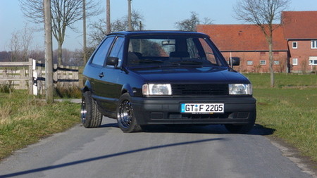 VW Polo 2F