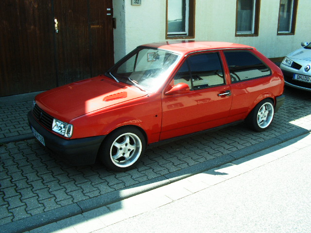 VW Polo 2F