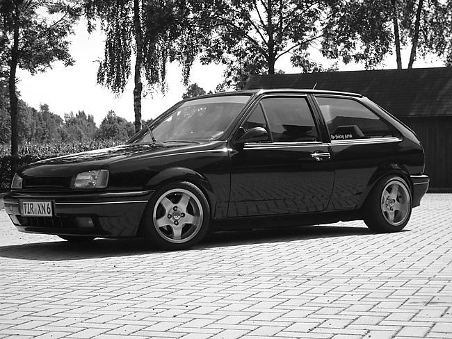 VW Polo 86C