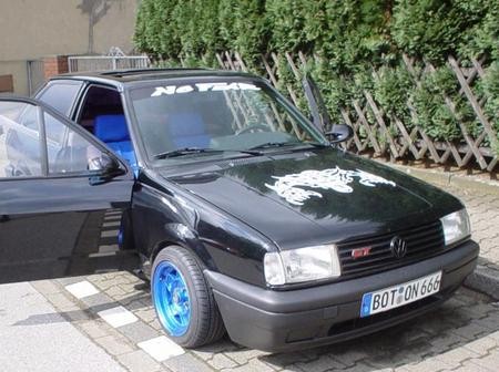 VW Polo 2F