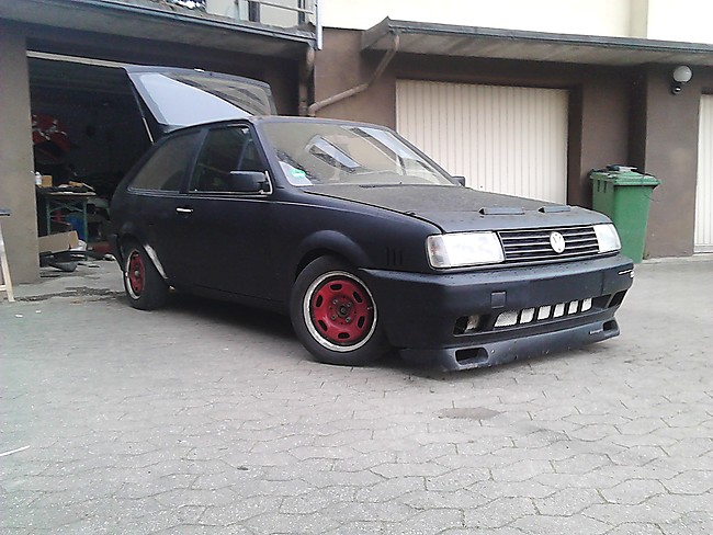 VW Polo 2F