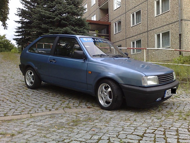 VW Polo 2F