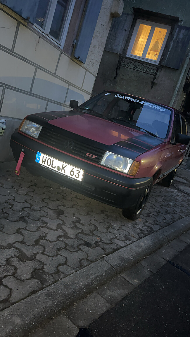 VW Polo 86C