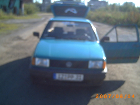 VW Polo 2F