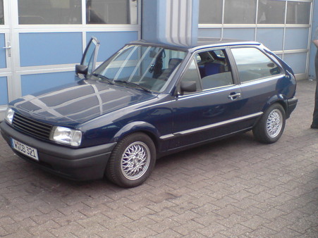 VW Polo 2F