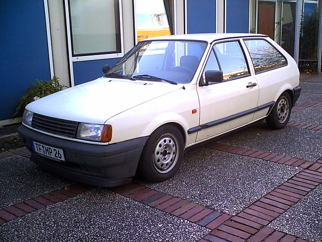 VW Polo 2F