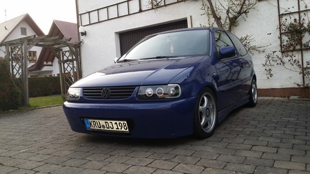 VW Polo 6N2