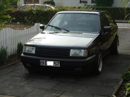 VW Polo 2F