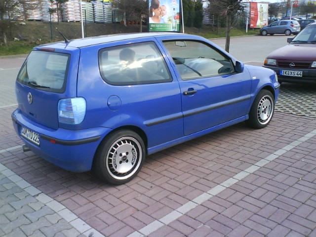 VW Polo 6N2