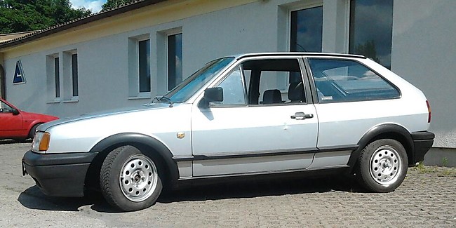 VW Polo 2F