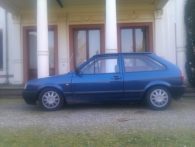 VW Polo 2F