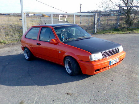 VW Polo 2F