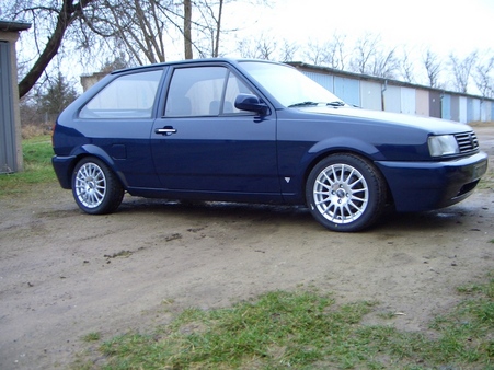 VW Polo 2F