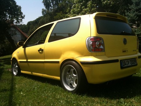 VW Polo 6N2