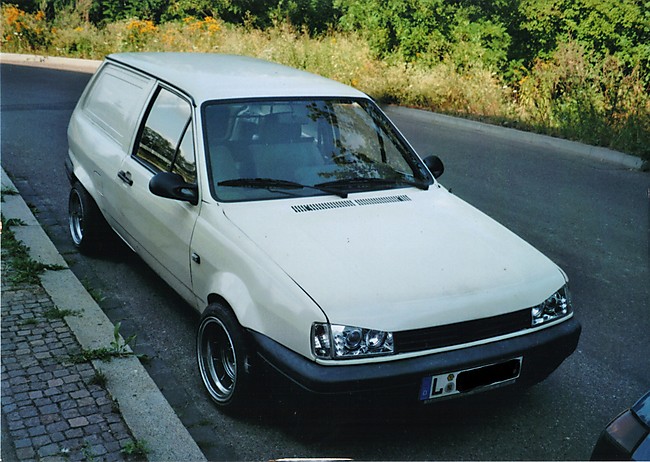 VW Polo 2F