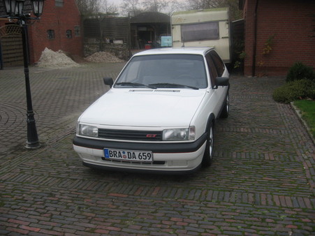 VW Polo 2F