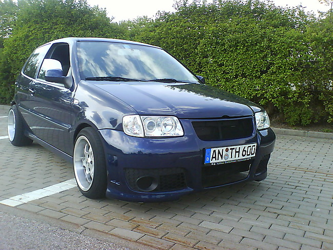 VW Polo 6N2