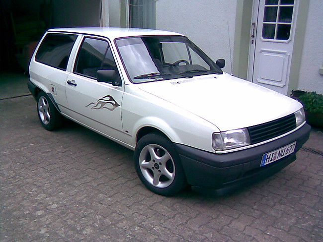 VW Polo 2F