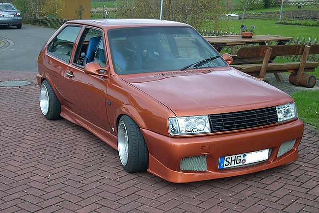 VW Polo 2F