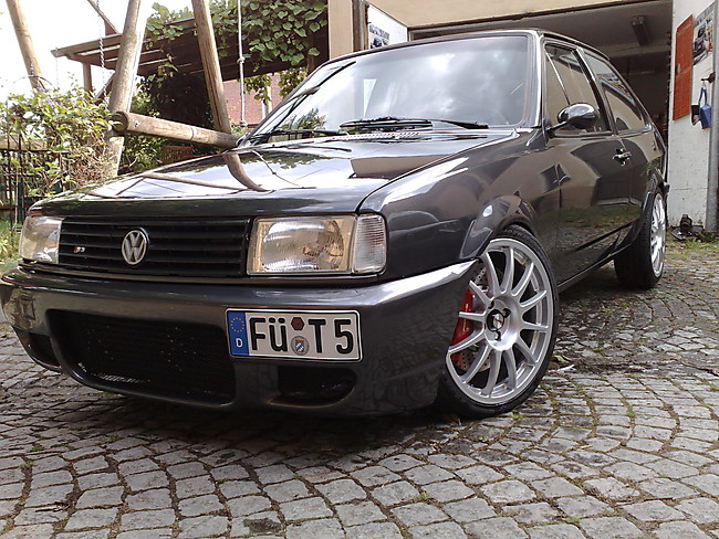 VW Polo 2F