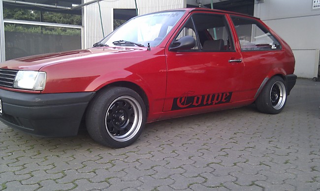 VW Polo 2F