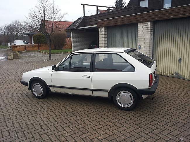 VW Polo 86C