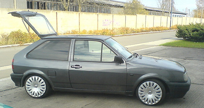 VW Polo 2F