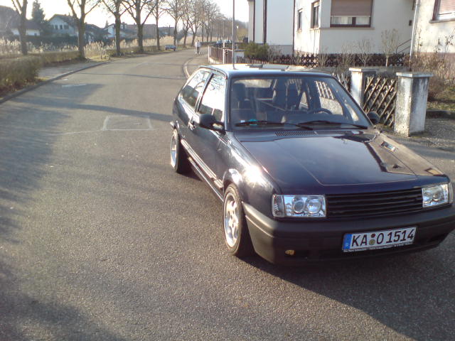 VW Polo 86C