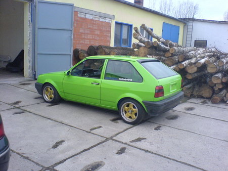 VW Polo 2F