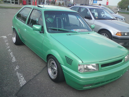 VW Polo 2F