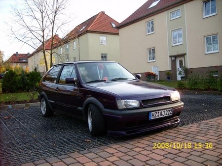 VW Polo 2F