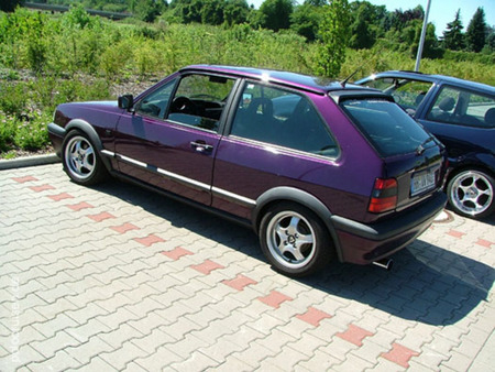 VW Polo 2F