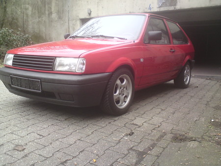 VW Polo 2F