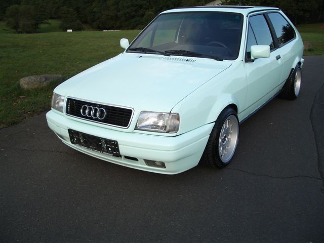 Anhang ID 96164 - Polo mit Audi 80 Front.jpg