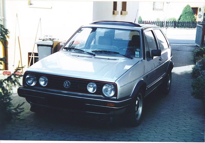 Anhang ID 72778 - golf 2 gti.jpg