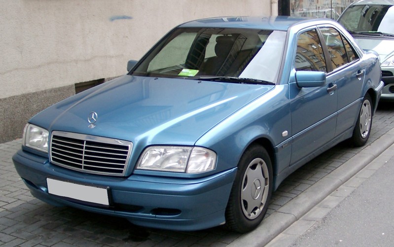 Anhang ID 108452 - Mercedes_W202_front_20080302.jpg