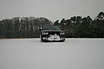 Auto im schnee.jpg