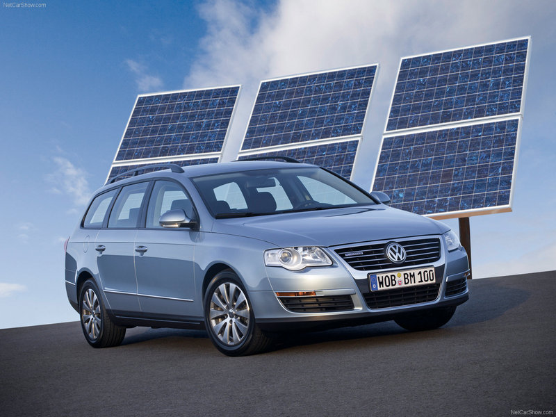 Anhang ID 70281 - Volkswagen-Passat_Variant_BlueMotion_2008_1600x1200_wallpaper_01.jpg