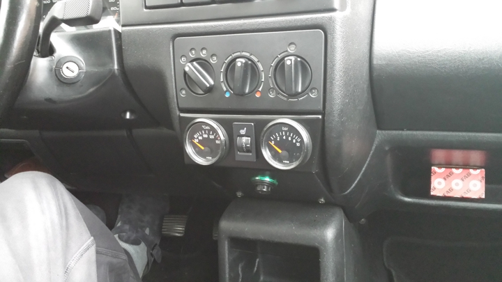 Anhang ID 186547 - Cockpit_2.jpg