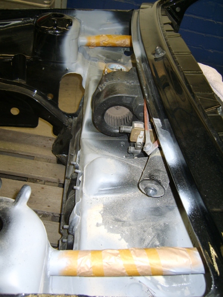 Anhang ID 39309 - Rohre Motorraum.JPG