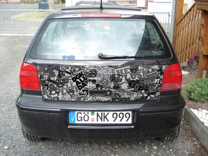 Anhang ID 159141 - Stickerbomb2.jpg