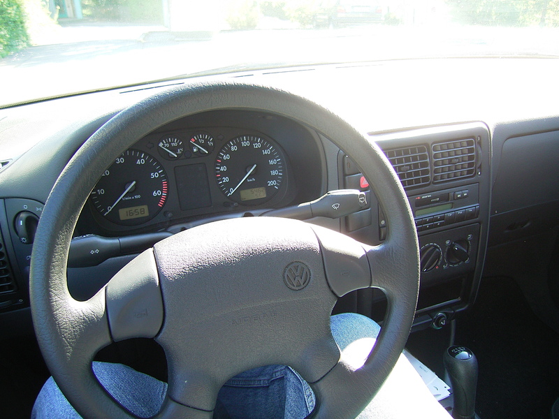 Anhang ID 127008 - VW_Polo_6N_(Cockpit).jpg