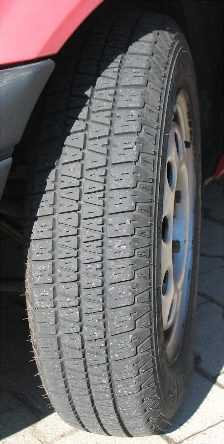 Anhang ID 163684 - Reifen Front.jpg