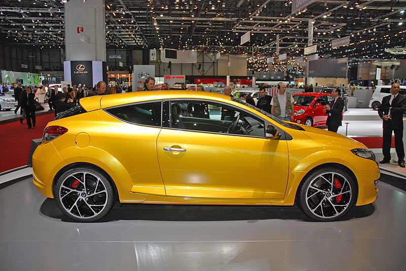 Anhang ID 148797 - Megane_RS_250_Cup_Yellow_Exterior_03.jpg
