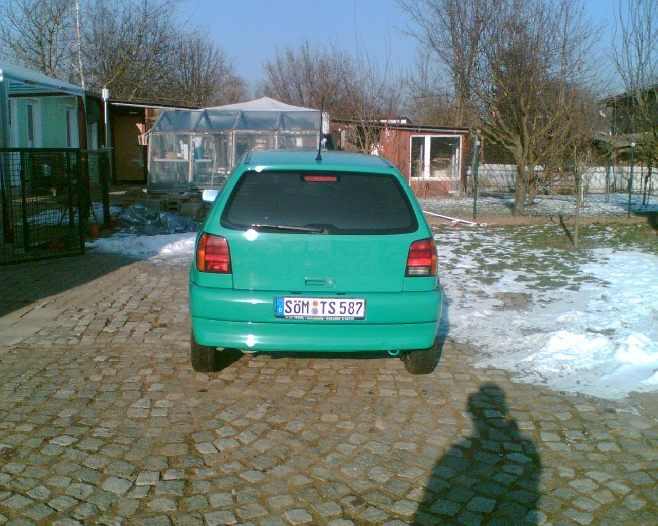 Anhang ID 10541 - glattte heckklapppe NS in Stroßstange schloss und griff.JPG